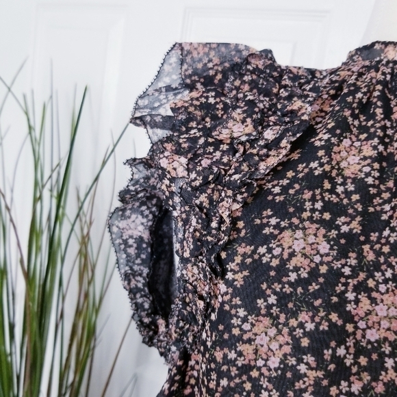 Nwot Generation Love High Neck Floral Top - Picture 6 of 13